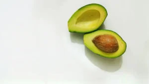 Koldpressede planteolier som oliven-, mandel- og castorolie – naturlige kilder til hudplejende fedtsyrer som oleinsyre og linolsyre