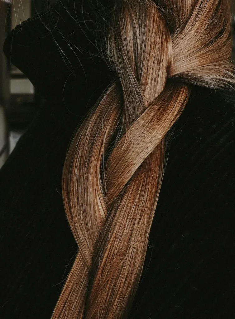 Olie til tør hovedbund med naturlige planteekstrakter